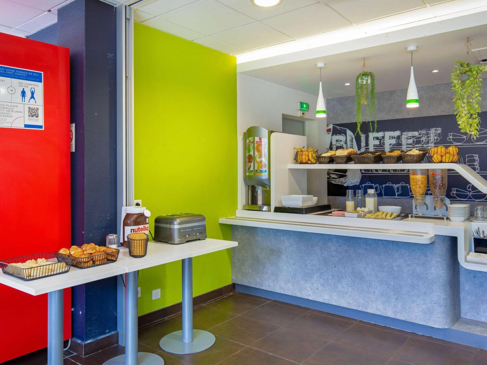Ibis Budget Grenoble Sud Seyssins Exterior photo